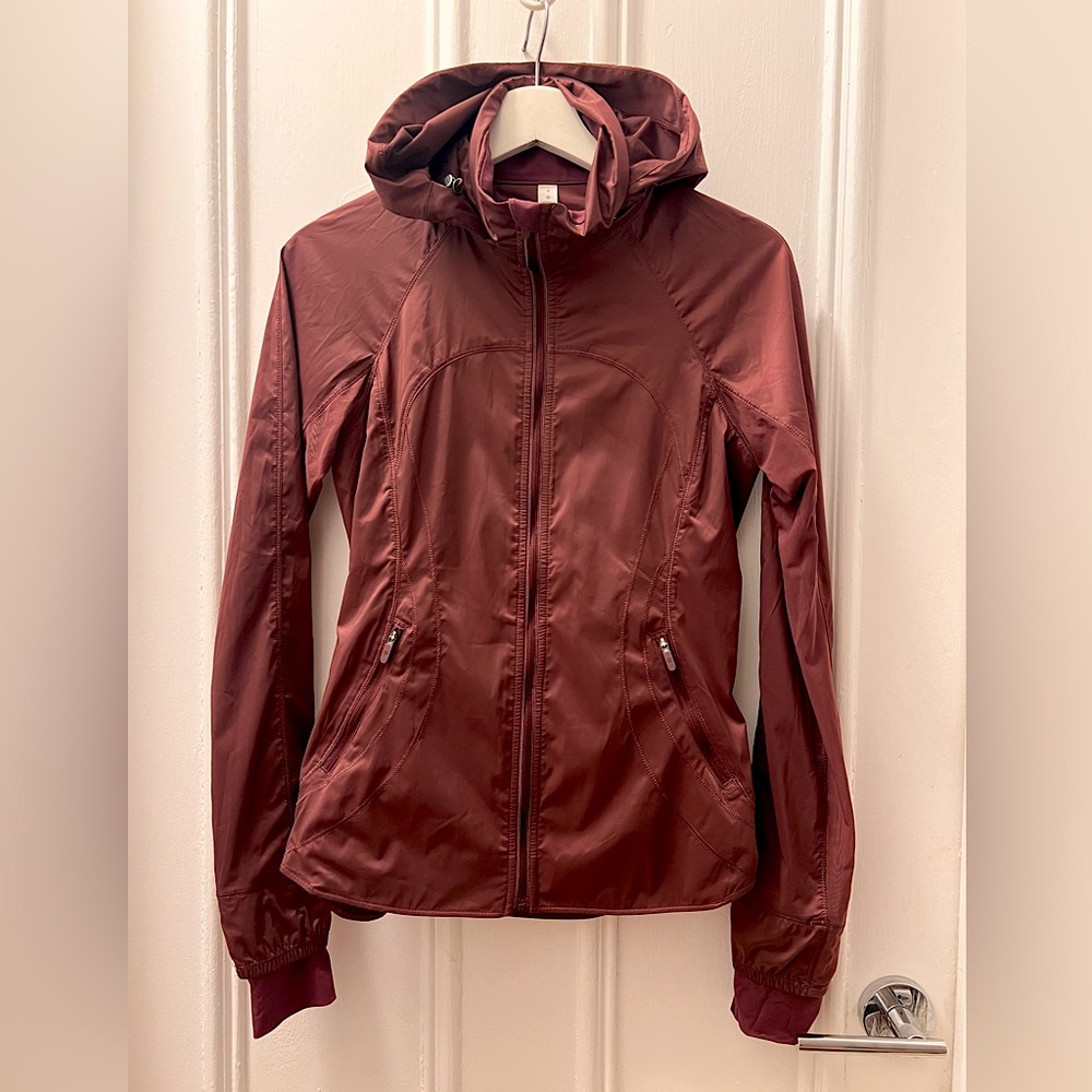 lululemon running jacket. Perfect condition. Size 4